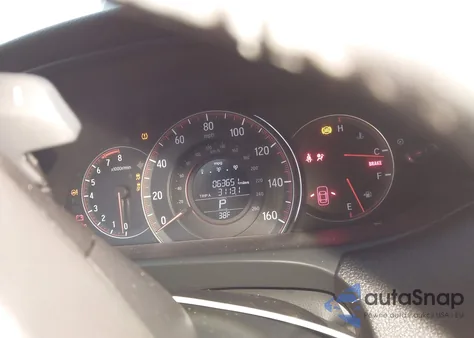 2017 Honda Accord Sport z USA, uszkodzony, nr VIN 1HGCR2F53HA250129